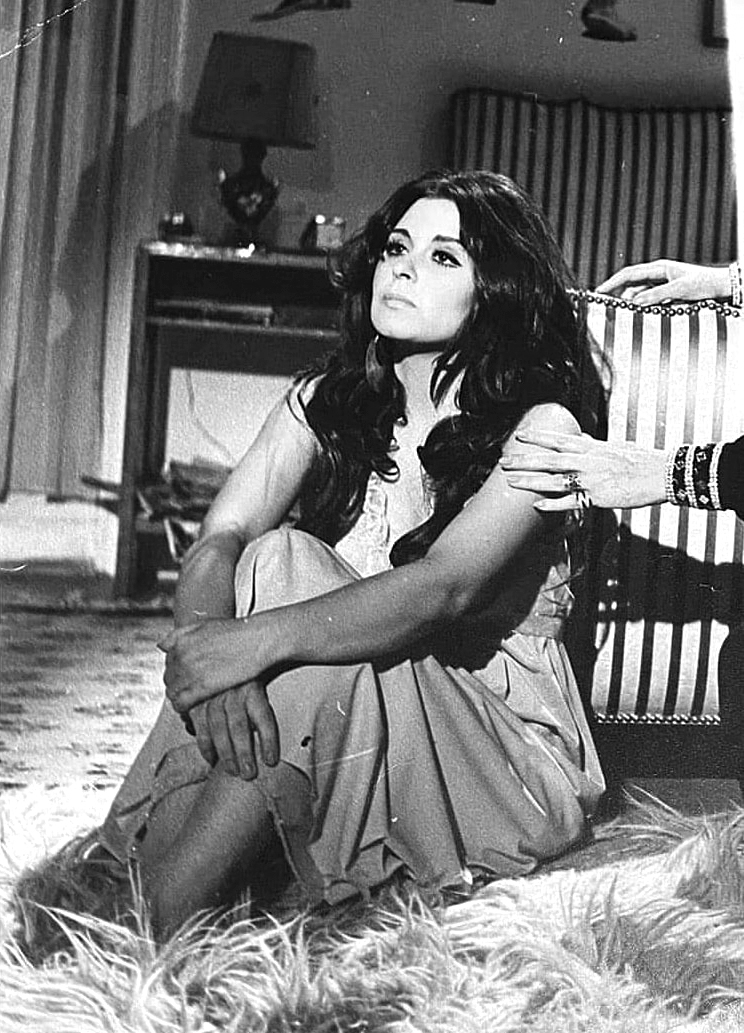 زوزو-في-حجرتها-ضمن-مشاهد-الفيلم