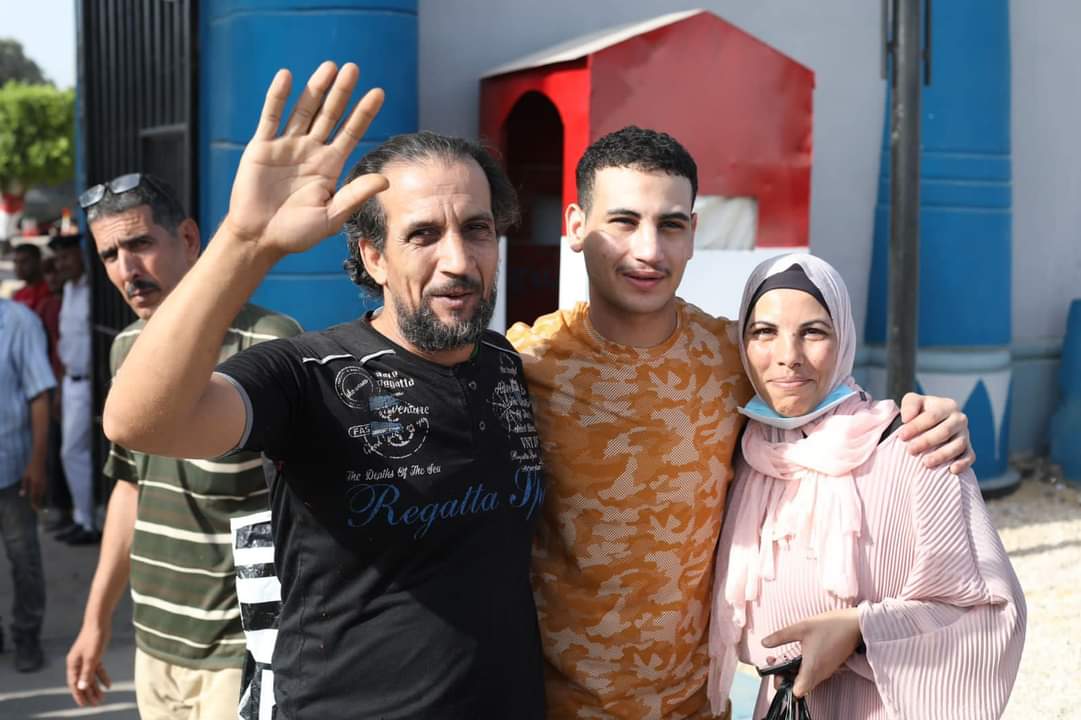 77340-FB_IMG_1664201170976