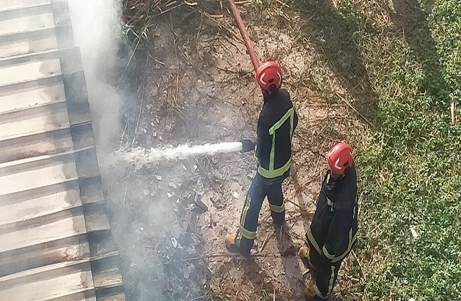  حريق هائل بمصنع أحذية في الإسكندرية