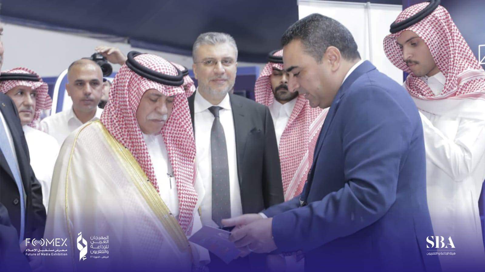 received_647119060246432