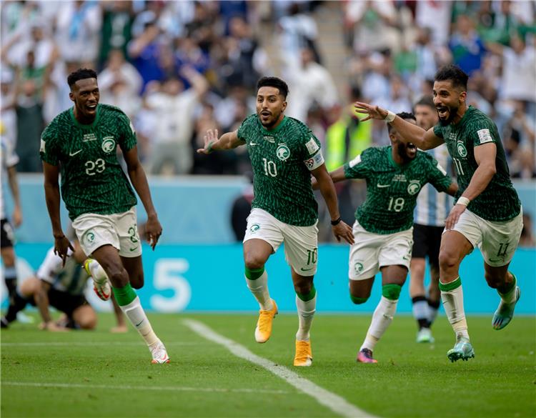 السعودية تحقق فوزا تاريخيا على الأرجنتين