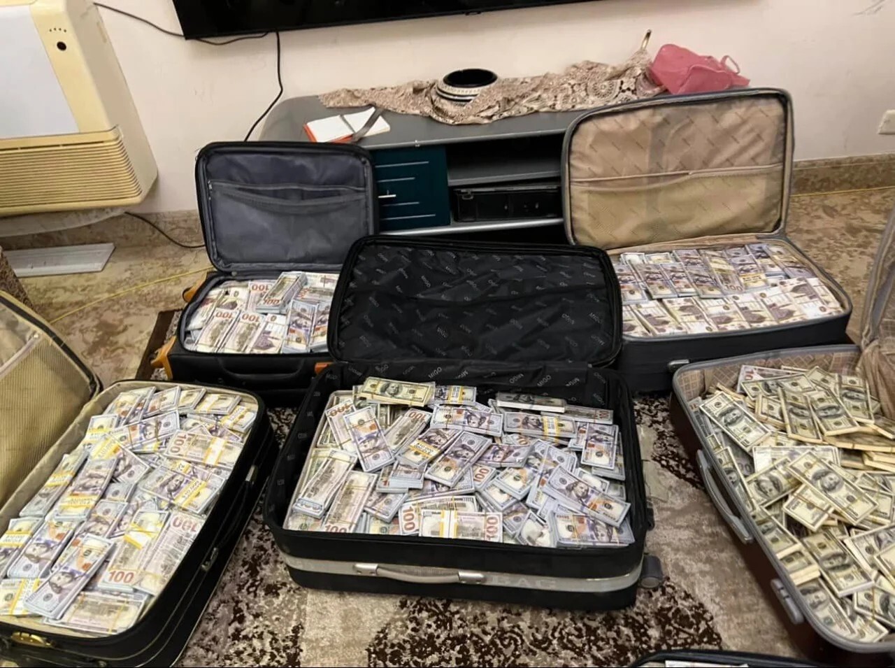 639b47444c59b7332c5bb1c3