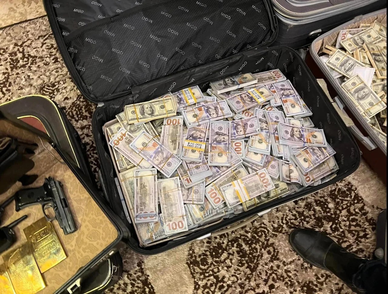 639b47444c59b7332c5bb1c2