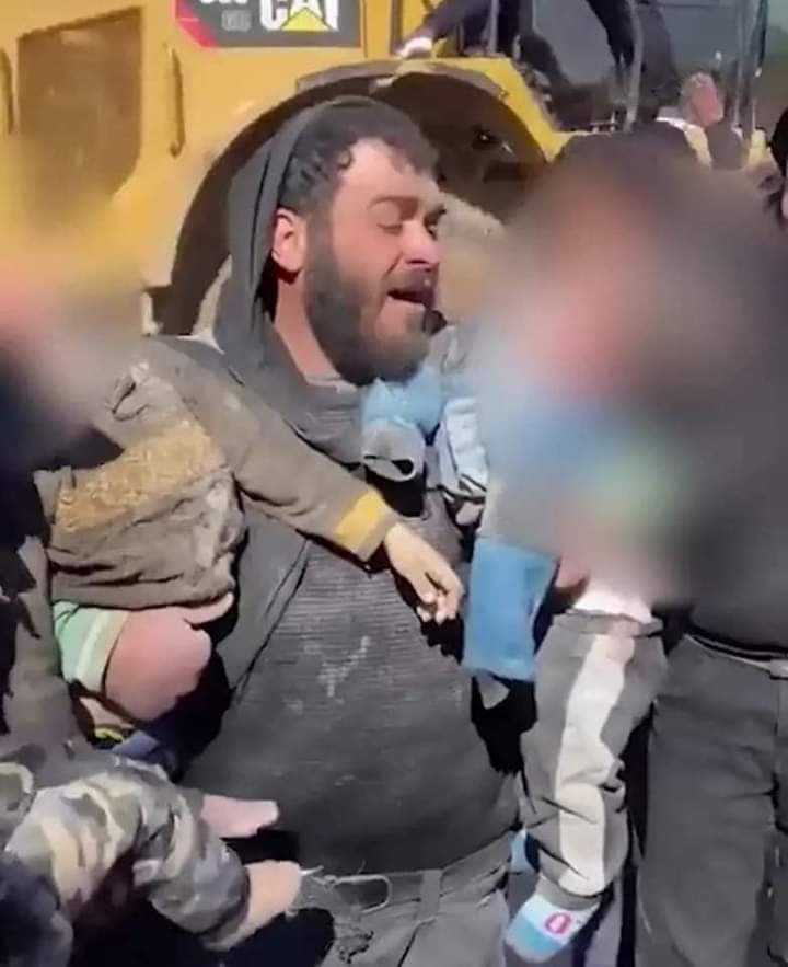 325528938_3410889715849279_697121147130491877_n