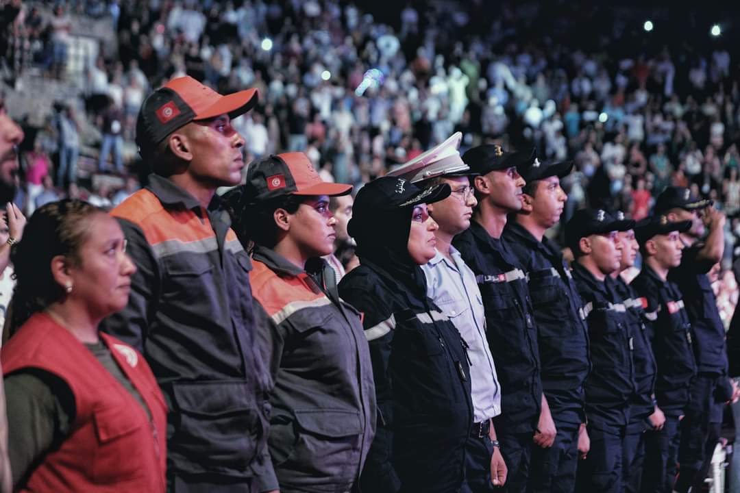 7d0b561f-354a-43c9-a186-832a4ebb16b2