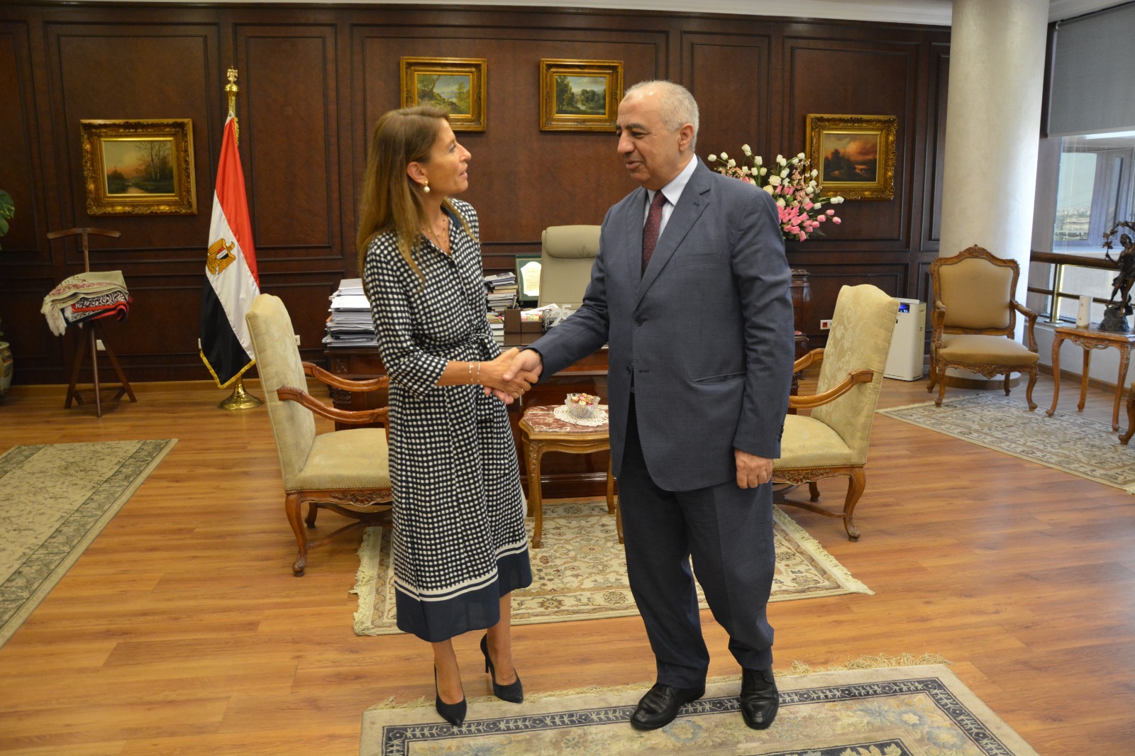 2ae860dc-8505-40cb-a01d-381215146bcb