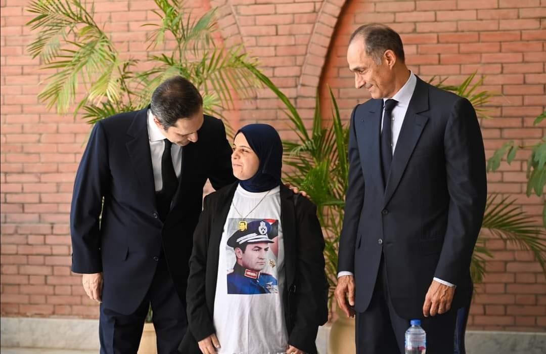 2023_10_6_21_30_44_945