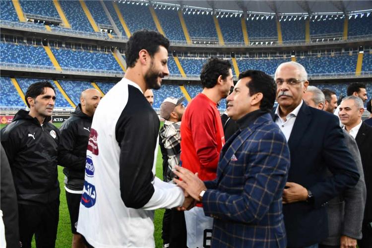 عاجل وزير الرياضة يحسم الجدل حول حل اتحاد الكرة عقب الخروج من أمم إفريقيا