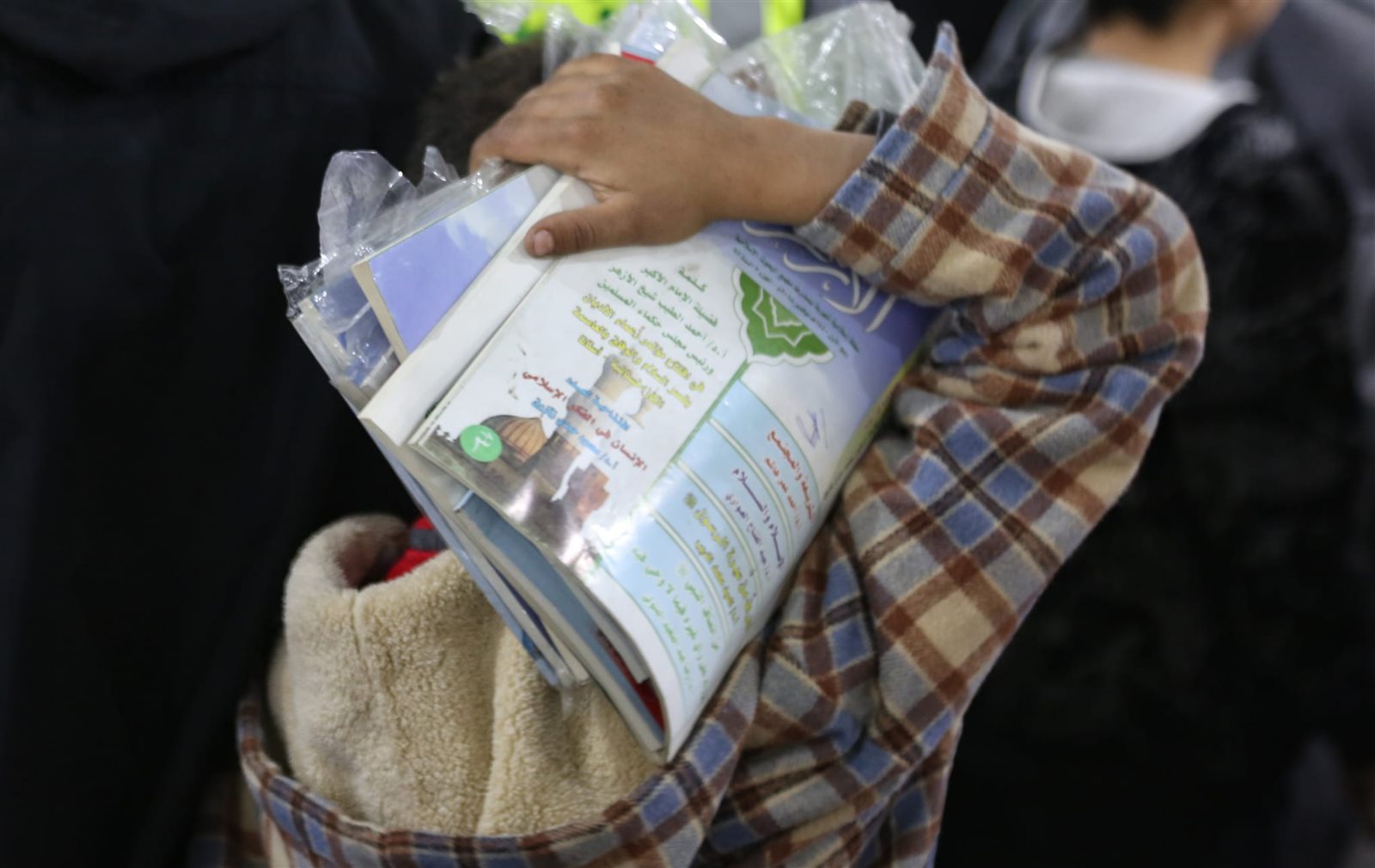 بـ40 ألف جنيه.. مجلة الأزهر تثير الجدل في معرض الكتاب 2024