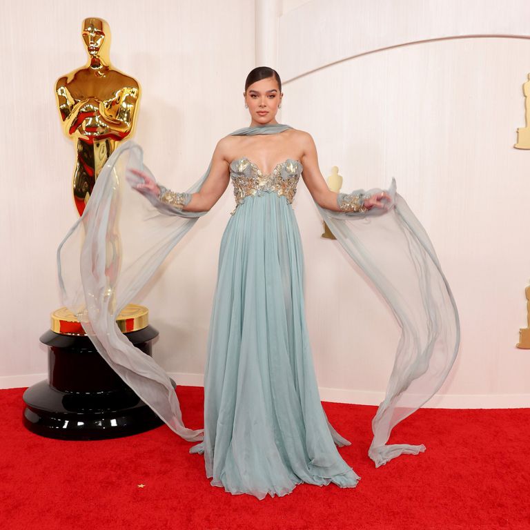 196-023621-celebrity-looks-oscars-2024-red-carpet-12