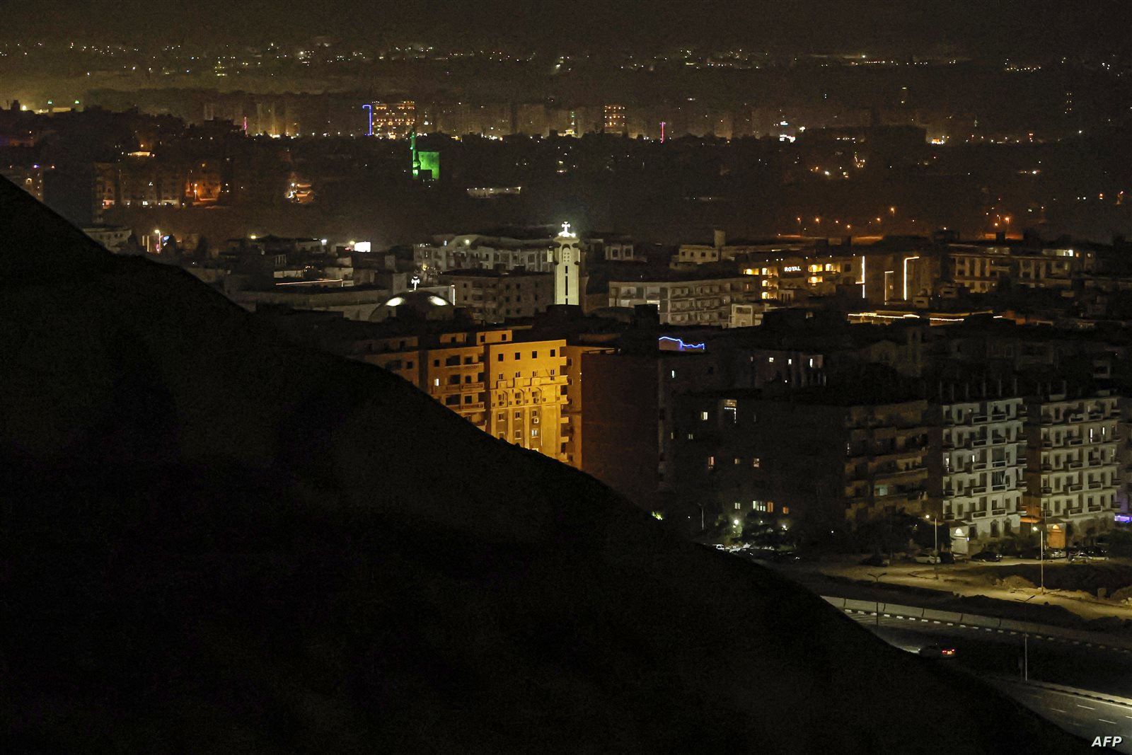 توجيهات عاجلة من السيسي لـ الحكومة بشأن أزمة انقطاع الكهرباء