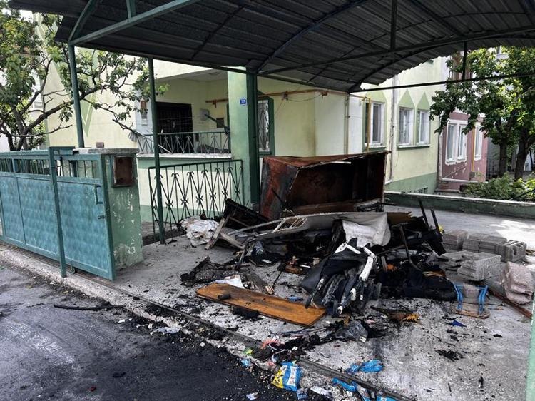 تكسير وحرق محلات السوريين في قيصري التركية