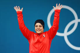 رفعت ربع طن.. من هى الرباعية سارة سمير صاحبة الميدالية الفضية فى أولمبياد باريس؟