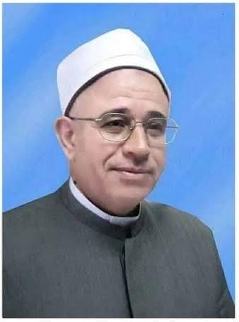 تكليف الدكتور هشام عبد العزيز رئيسا لمجموعة عمل الاتصال السياسي بالأوقاف