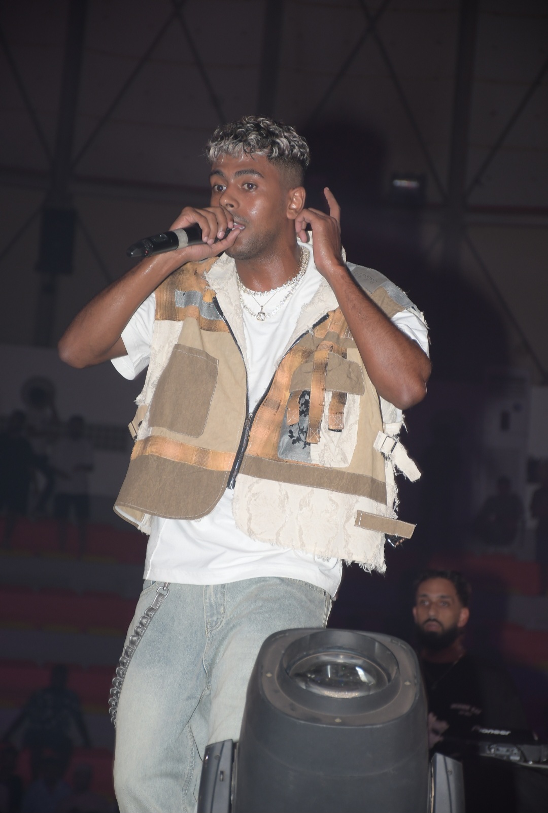 ملوك السين.. نجوم الراب يكشفون حكايات أسمائهم الغريبة! (2)