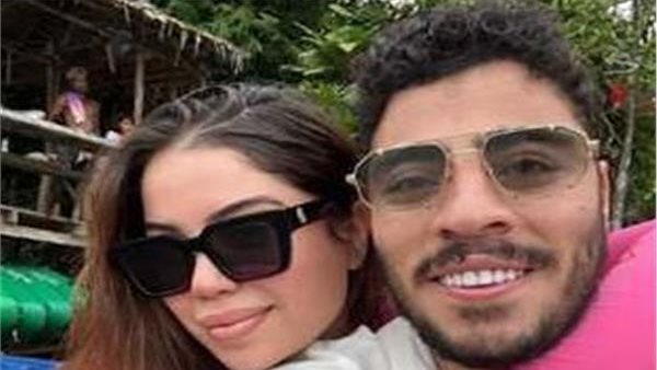 رد فعل زوجة اللاعب أكرم توفيق بعد زواجه من هدير أبو نار