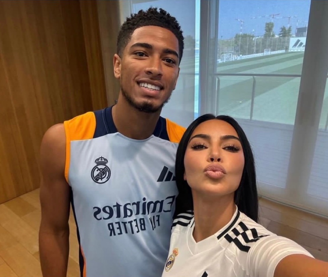 ما حقيقة ارتباط كيم كارداشيان بنجم ريال مدريد جود بيلينجهام؟