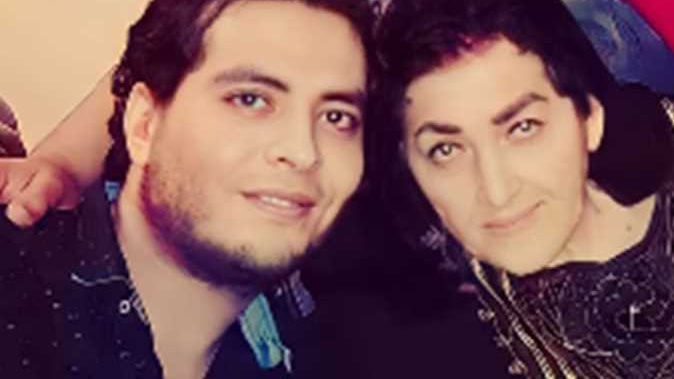 تعليق نجل الفنانة شريفة ماهر يثير الجدل على السوشيال ميديا.. ما القصة؟