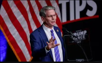 بالأسماء.. القائمة الأكثر قربا للمناصب السيادية لفريق ترامب الرئاسي