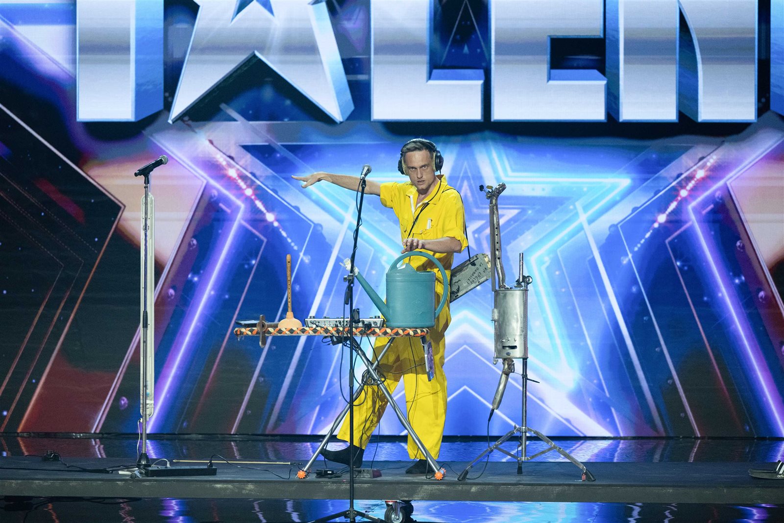 (11) MBC MASR - ARABS GOT TALENT SEASON 7- AUDITION 5- MOTHER FLUTER