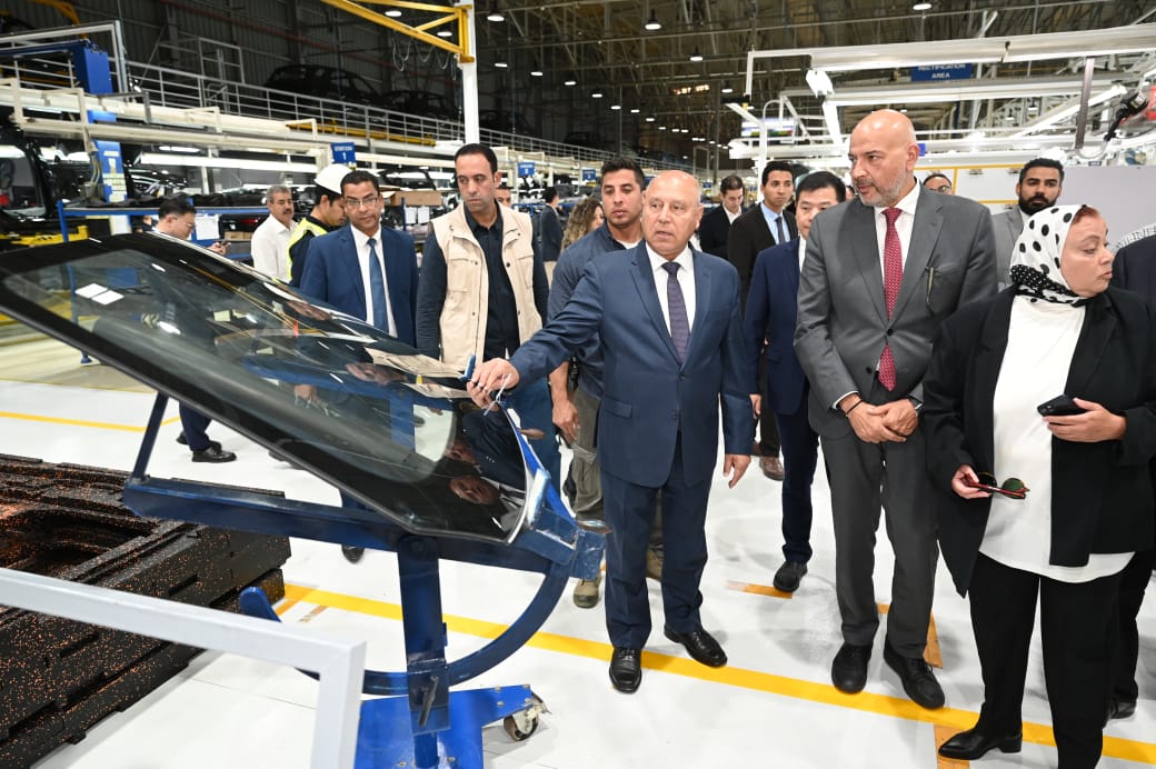 إطلاق سيارة 