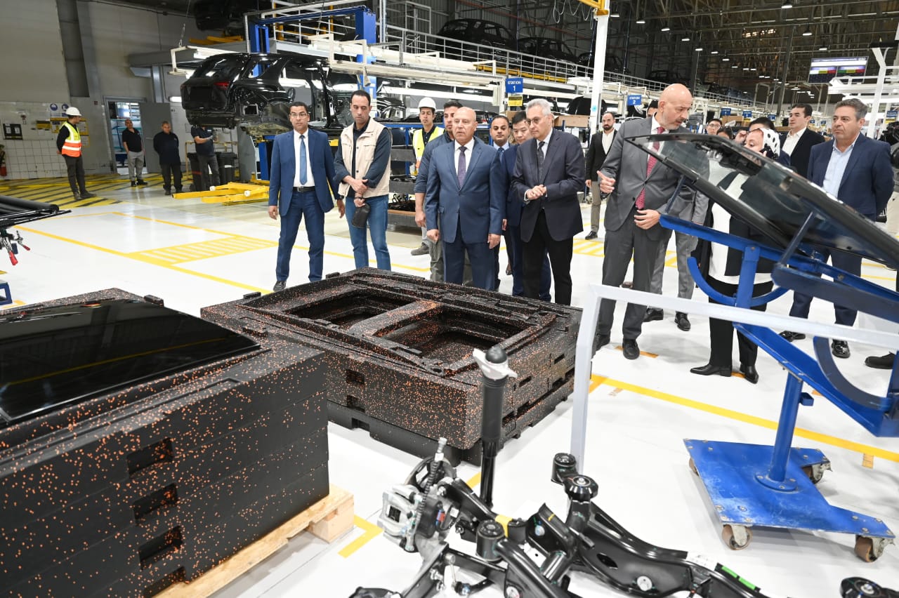 إطلاق سيارة 