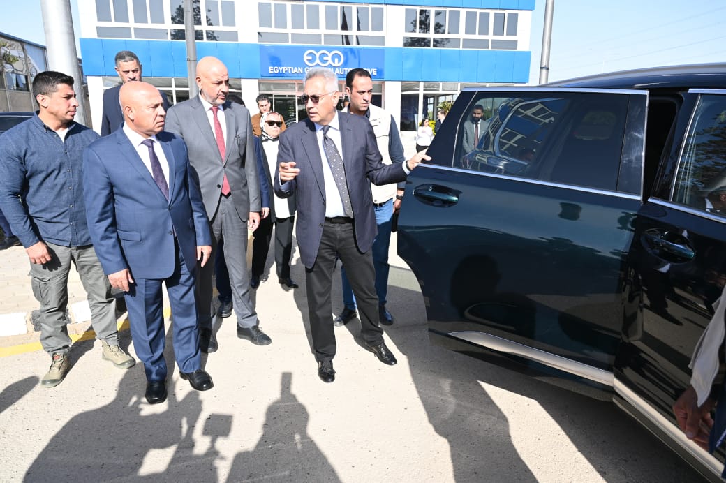 إطلاق سيارة 