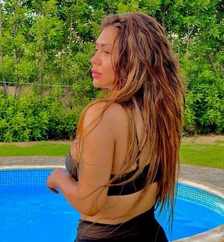 مين سرب فيديوهات بنتي؟.. تعليق والد هدير عبد الرازق بعد تأجيل محاكمتها