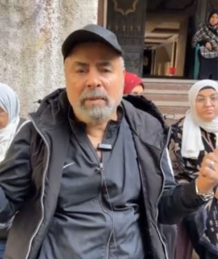 تفاصيل أزمة الفنان صبحي خليل بعد طرده من شقته في حي العجوز