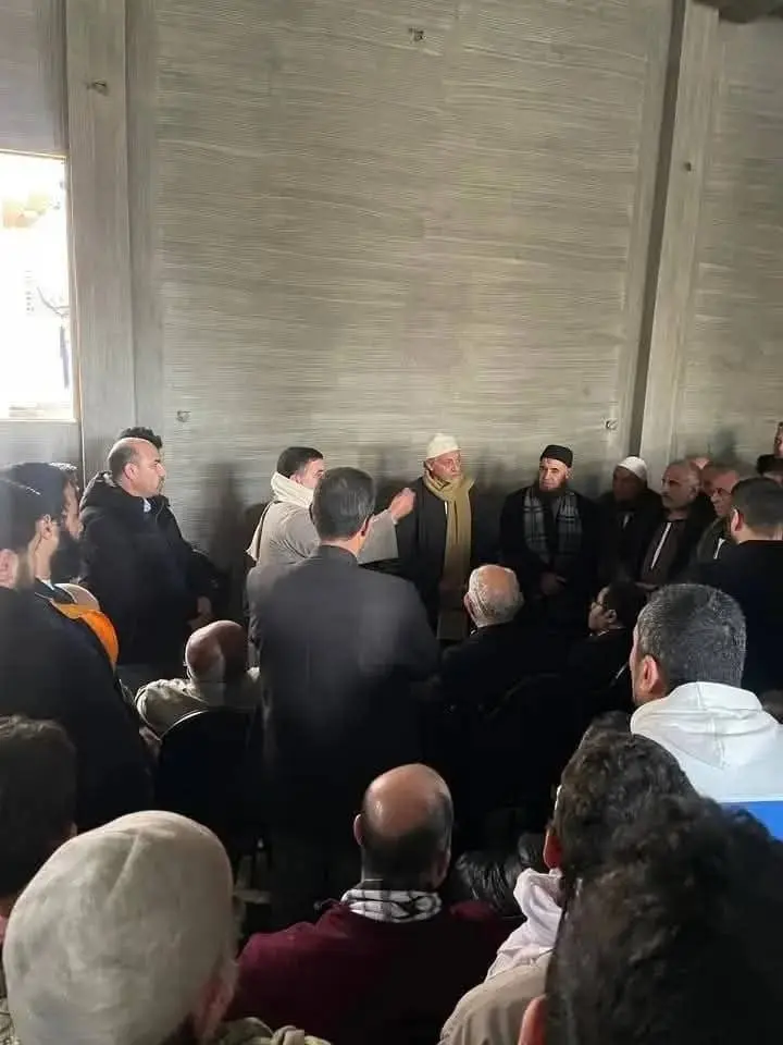 الفنان عبد العزيز مخيون في جلسة عرفية لدفع دية قتل خطأ..التفاصيل الكاملة