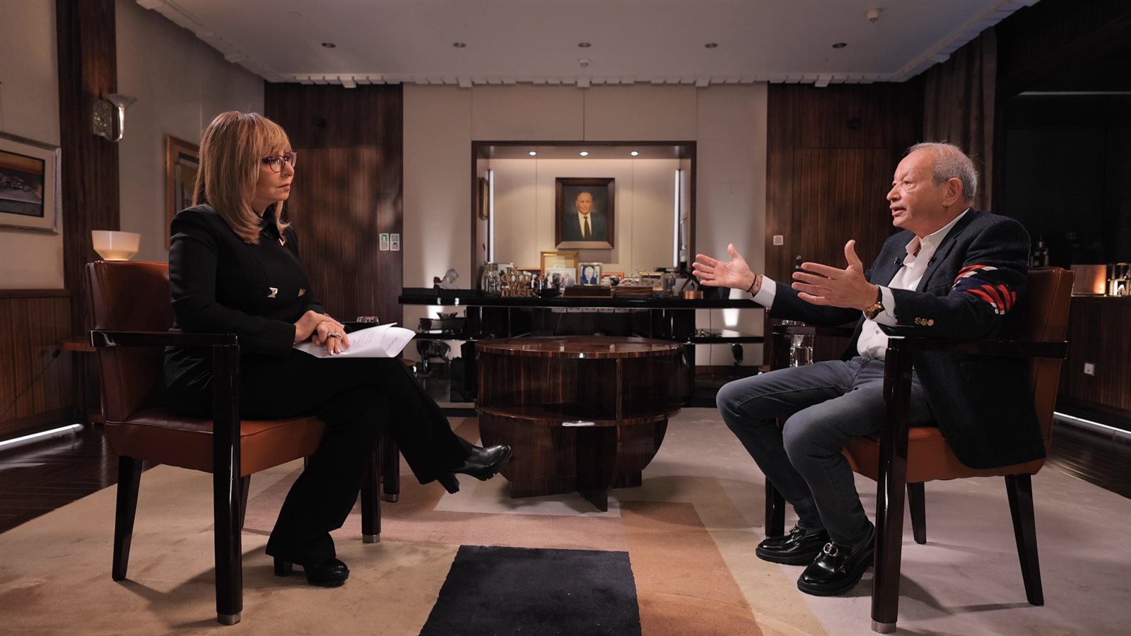 Sequence 04.15619.Still002