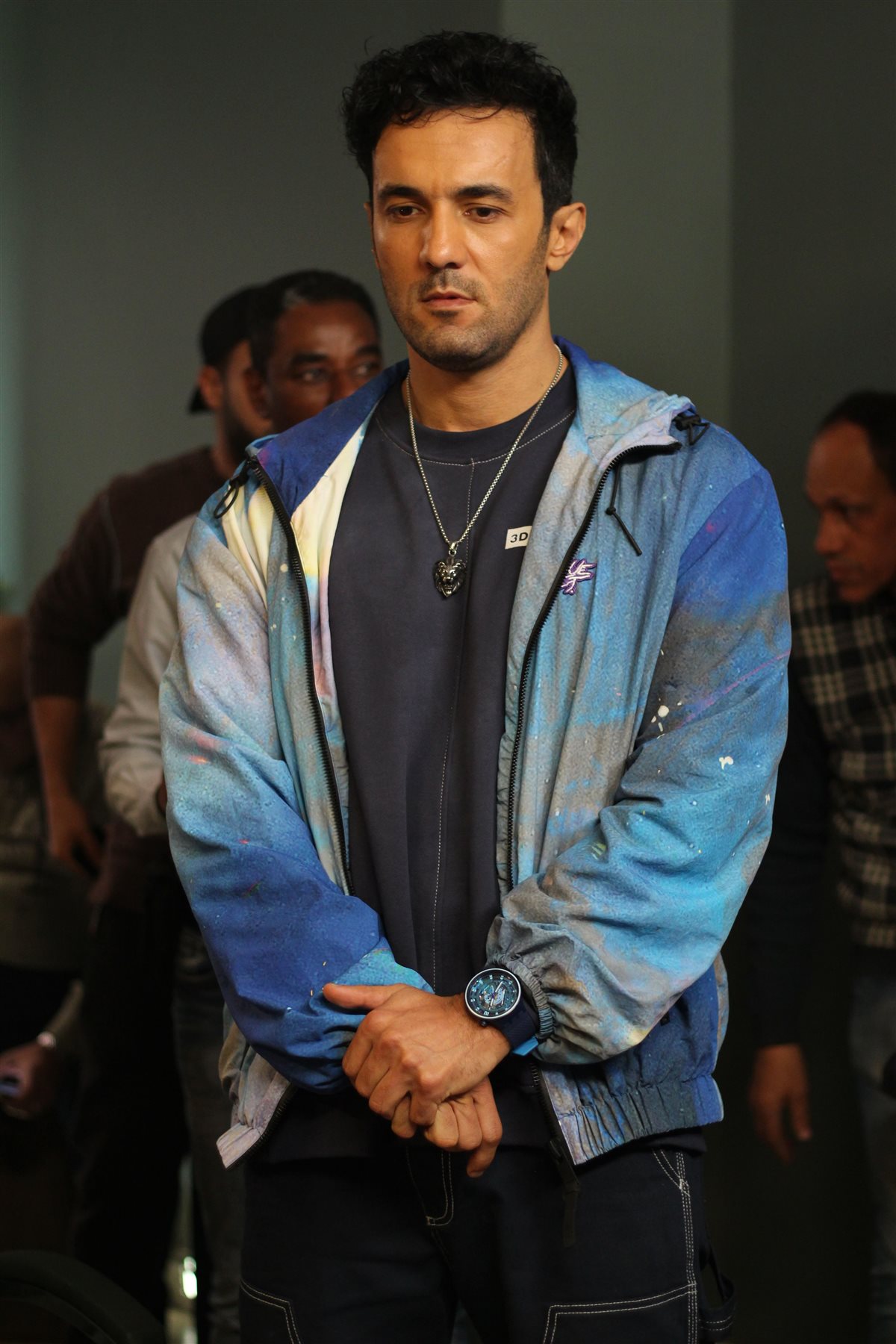 received_2022758238192937