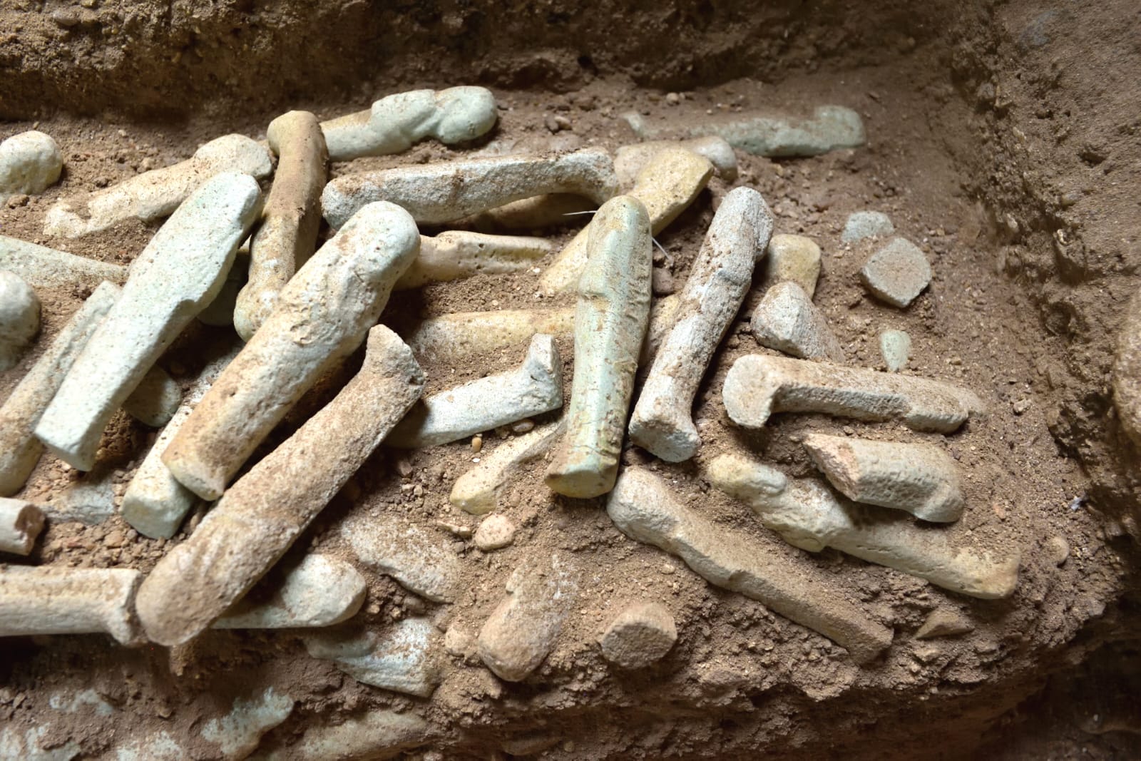 اكتشافات معبد الرامسيوم الجديدة في محافظة الأقصر.. شاهد بالصور