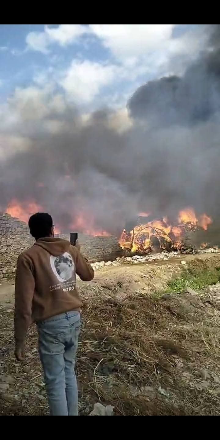 حريق هائل في مصنع قطن بالمحلى الكبرى