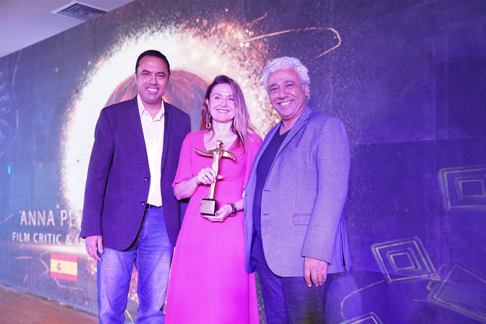 409557f9-9942-498e-92dc-af225f635d84 (1)