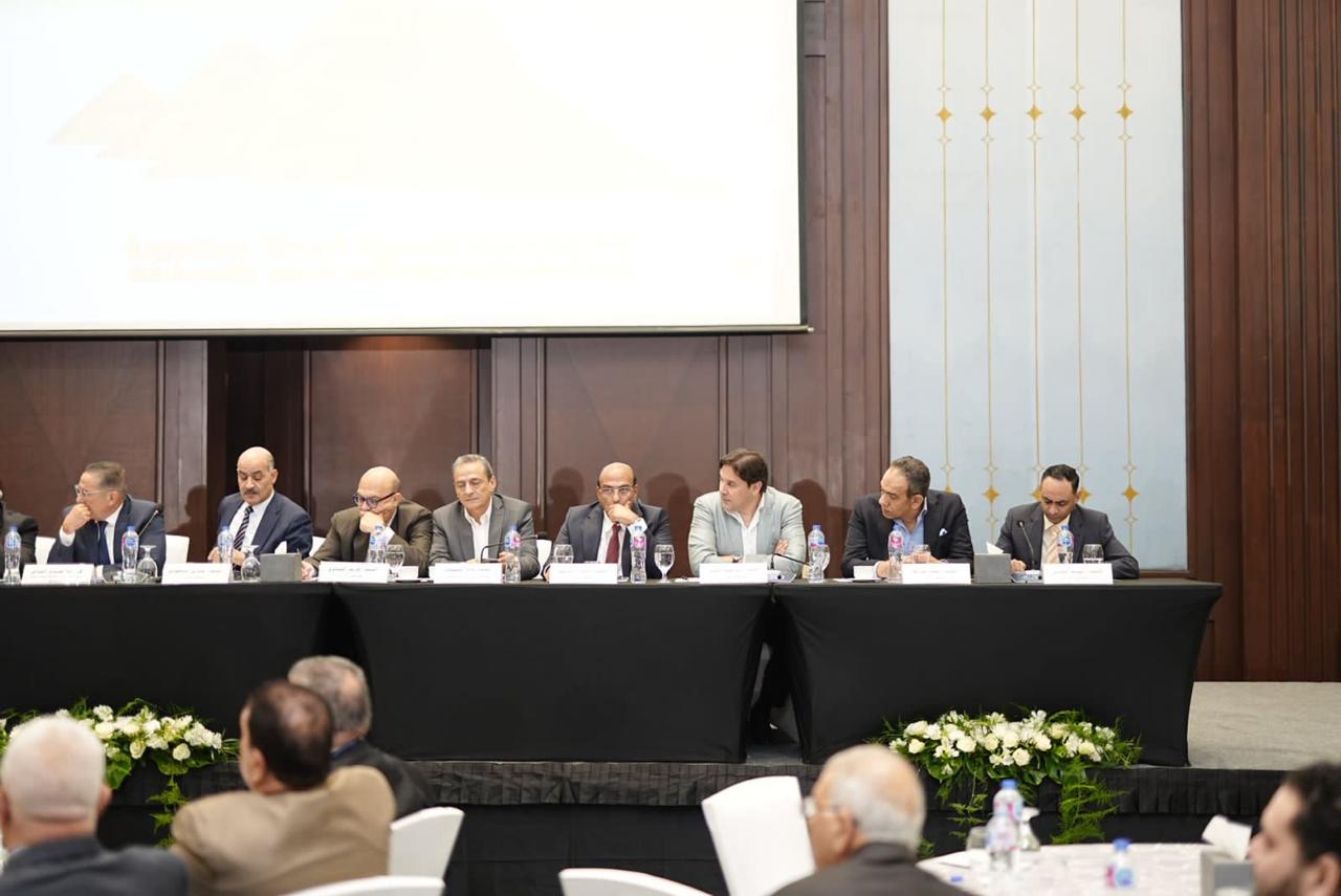 غرفة شركات السياحة: الرئيس السيسي يولي اهتماما كبيرا لصناعة السياحة