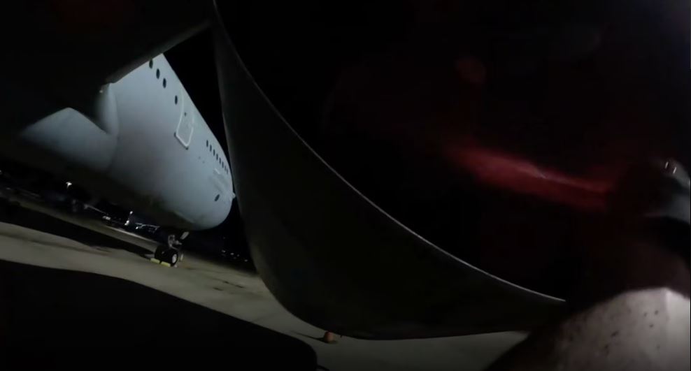 اتهام نشطاء مؤيدين لفلسطين باقتحام كبرى القواعد الجوية البريطانية وتدمير طائرتي فوييجر