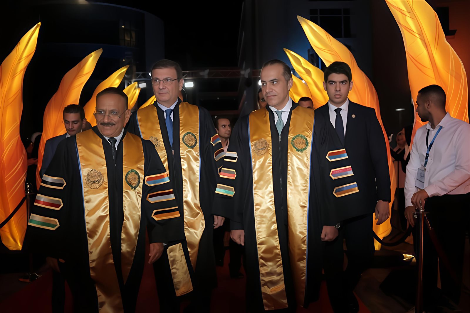 وزير الزراعة يشهد حفل تخرج دفعة جديدة من الأكاديمية العربية للعلوم