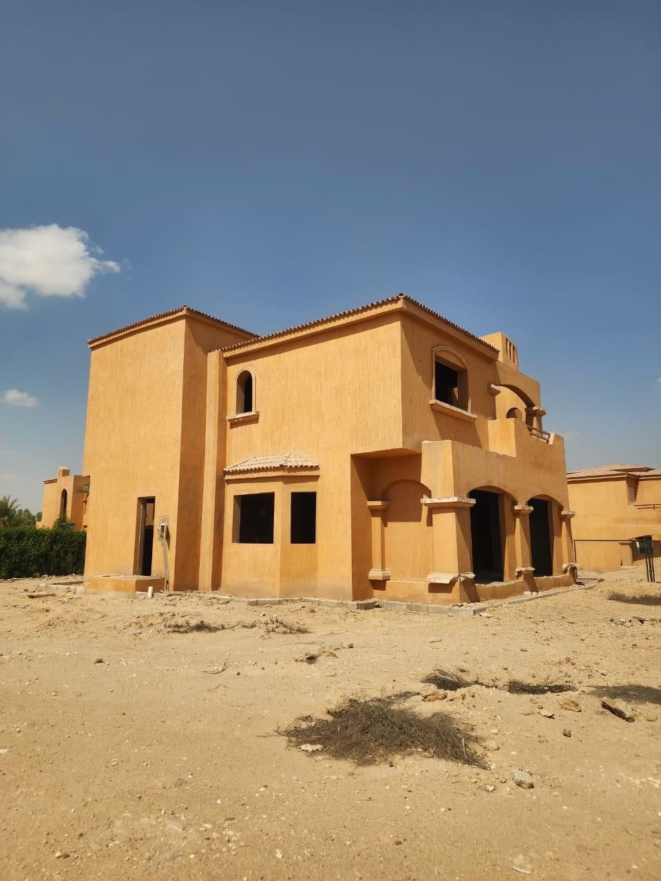 وزير الإسكان يتابع مستجدات ملف توفيق الأوضاع بالأراضي المضافة لعدد من المدن الجديدة (صور)