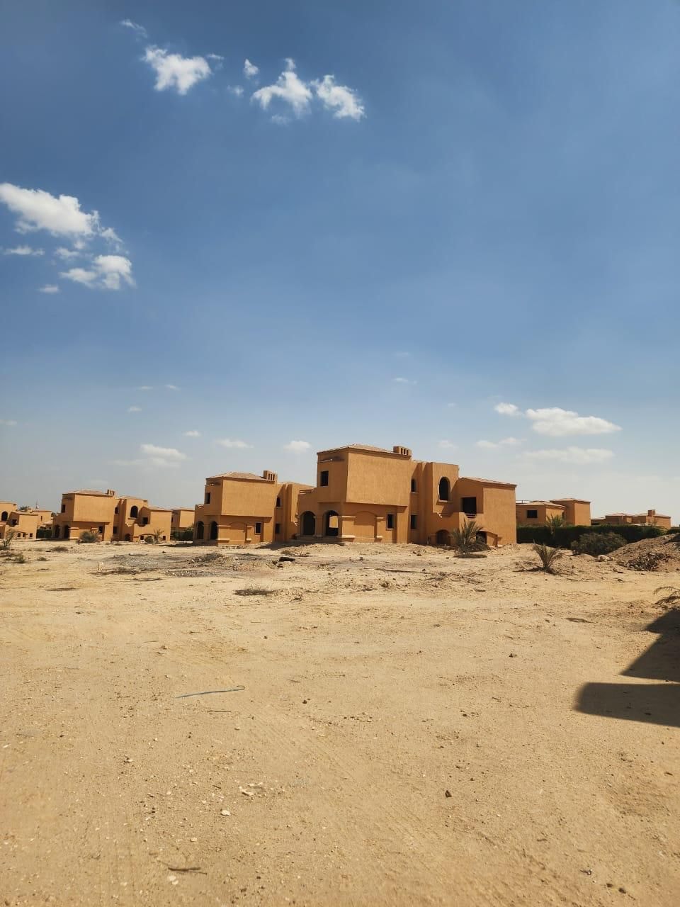 وزير الإسكان يتابع مستجدات ملف توفيق الأوضاع بالأراضي المضافة لعدد من المدن الجديدة (صور)