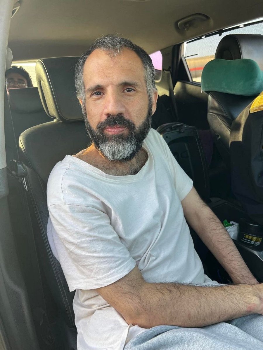 بعد اعتقال عامين.. إسرائيل تفرج عن الصحفي الفلسطيني علاء الريماوي