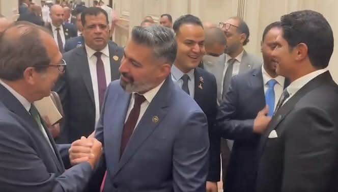 صور سلام وأحضان بين أبو هشيمة وياسر جلال قبل أداء اليمين الدستورية بمجلس الشيوخ