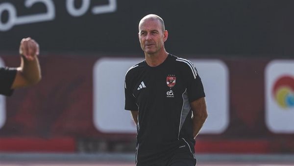 3 أسماء مرشحة للرحيل.. قرار جديد من توروب بشأن ملف الأجانب في الأهلي 3 أسماء مرشحة للرحيل.. قرار جديد من توروب بشأن ملف الأجانب في الأهلي