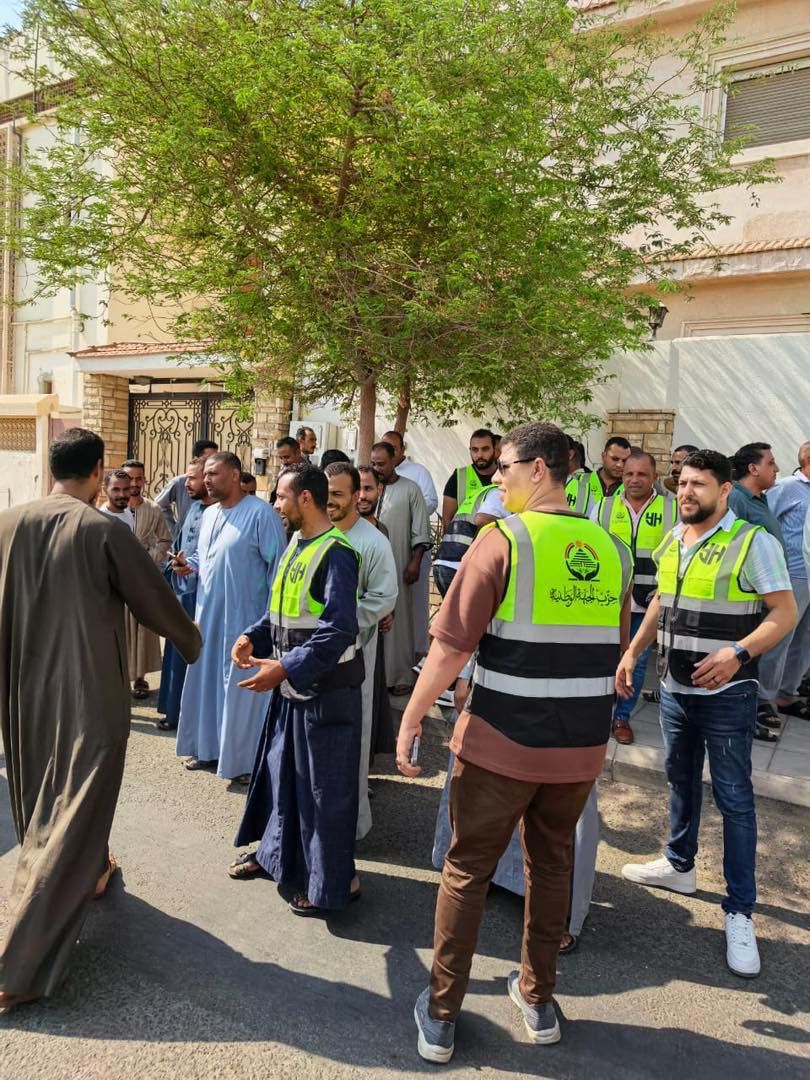 توافد ملحوظ للمصريين بجدة للإدلاء بأصواتهم في انتخابات مجلس النواب 2025 (صور)