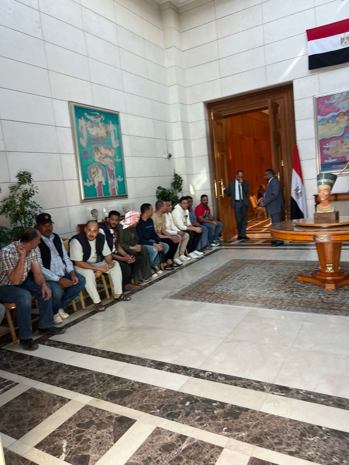 إقبال متزايد للجالية المصرية بالأردن على التصويت في انتخابات مجلس النواب (صور)