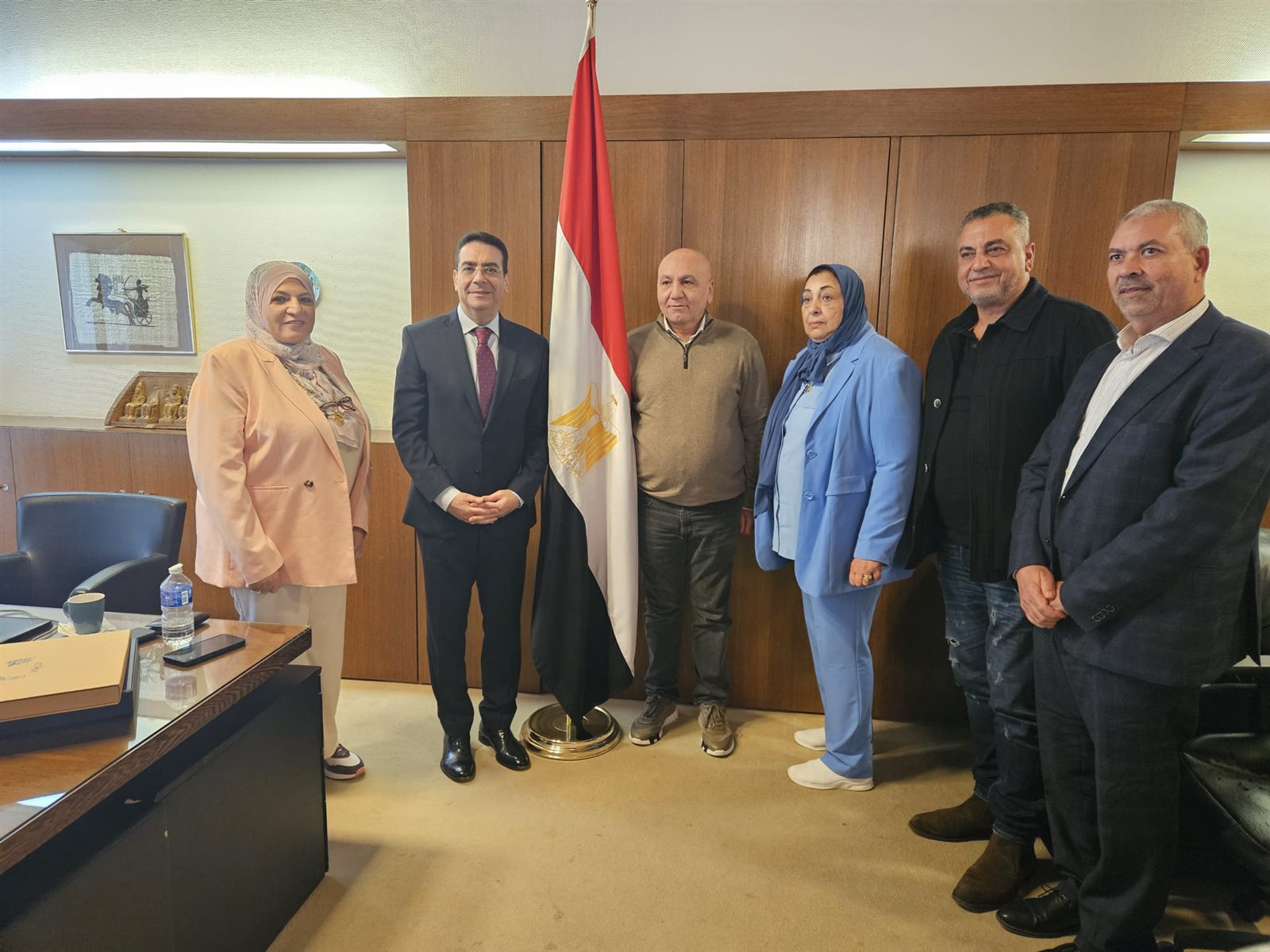 المصريون في هولندا يواصلون التصويت في انتخابات مجلس النواب 2025 (صور)