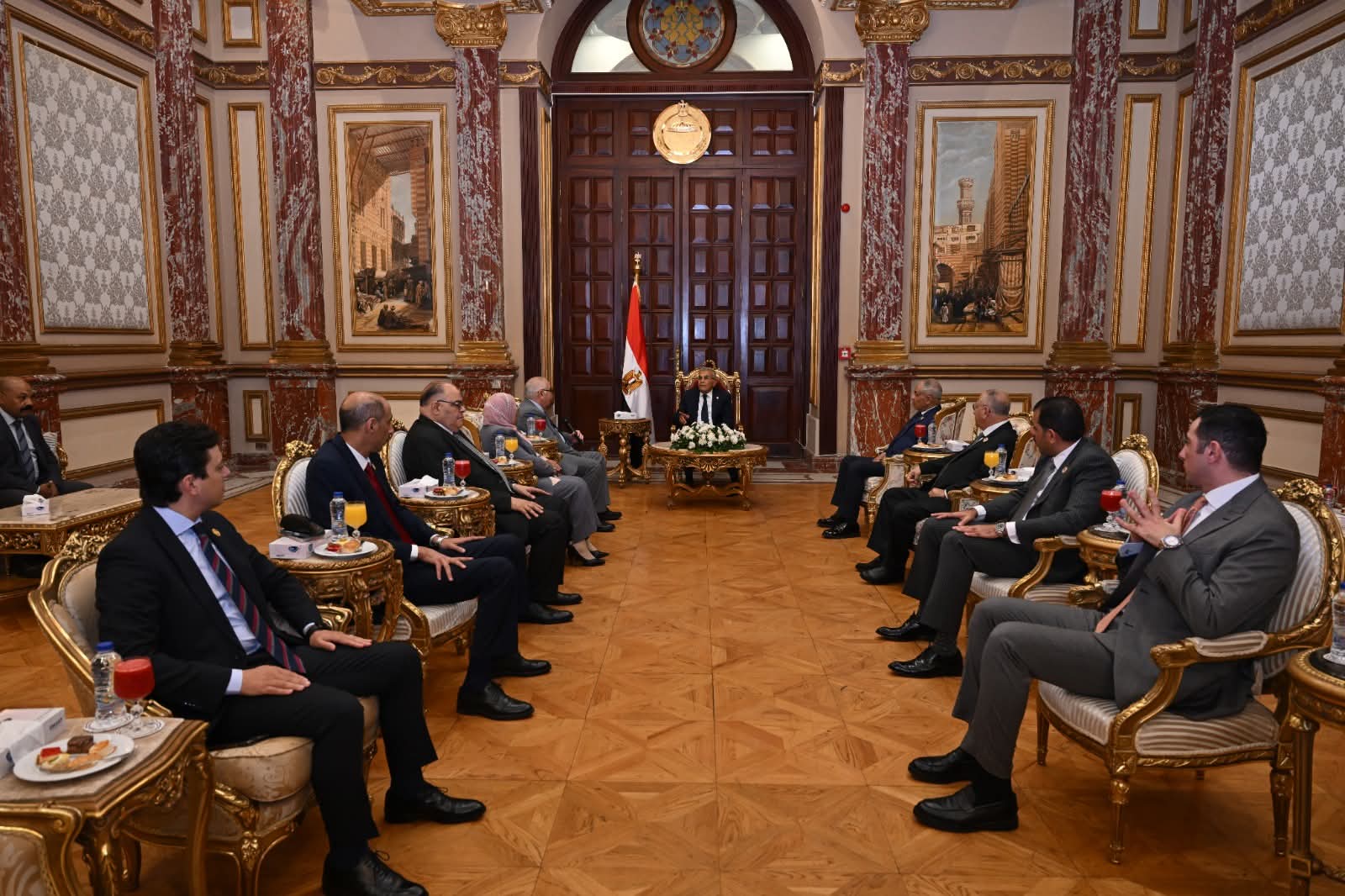 رئيس هيئة قضايا الدولة يهنئ المستشار عصام فريد لتوليه رئاسة مجلس الشيوخ