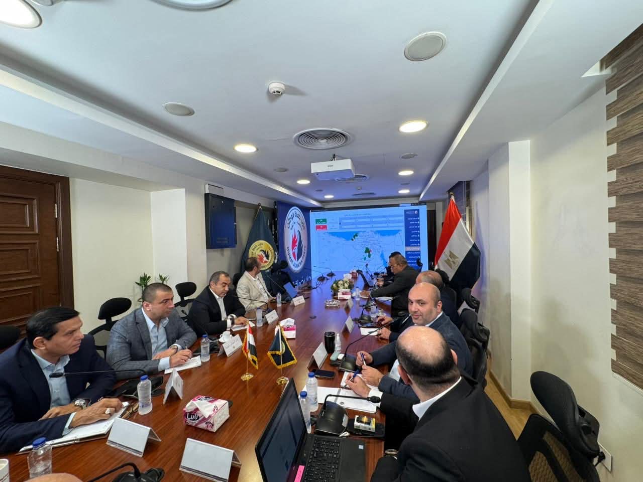 صور غرفة عمليات بحزب حماة الوطن لمتابعة انتخابات النواب 2025