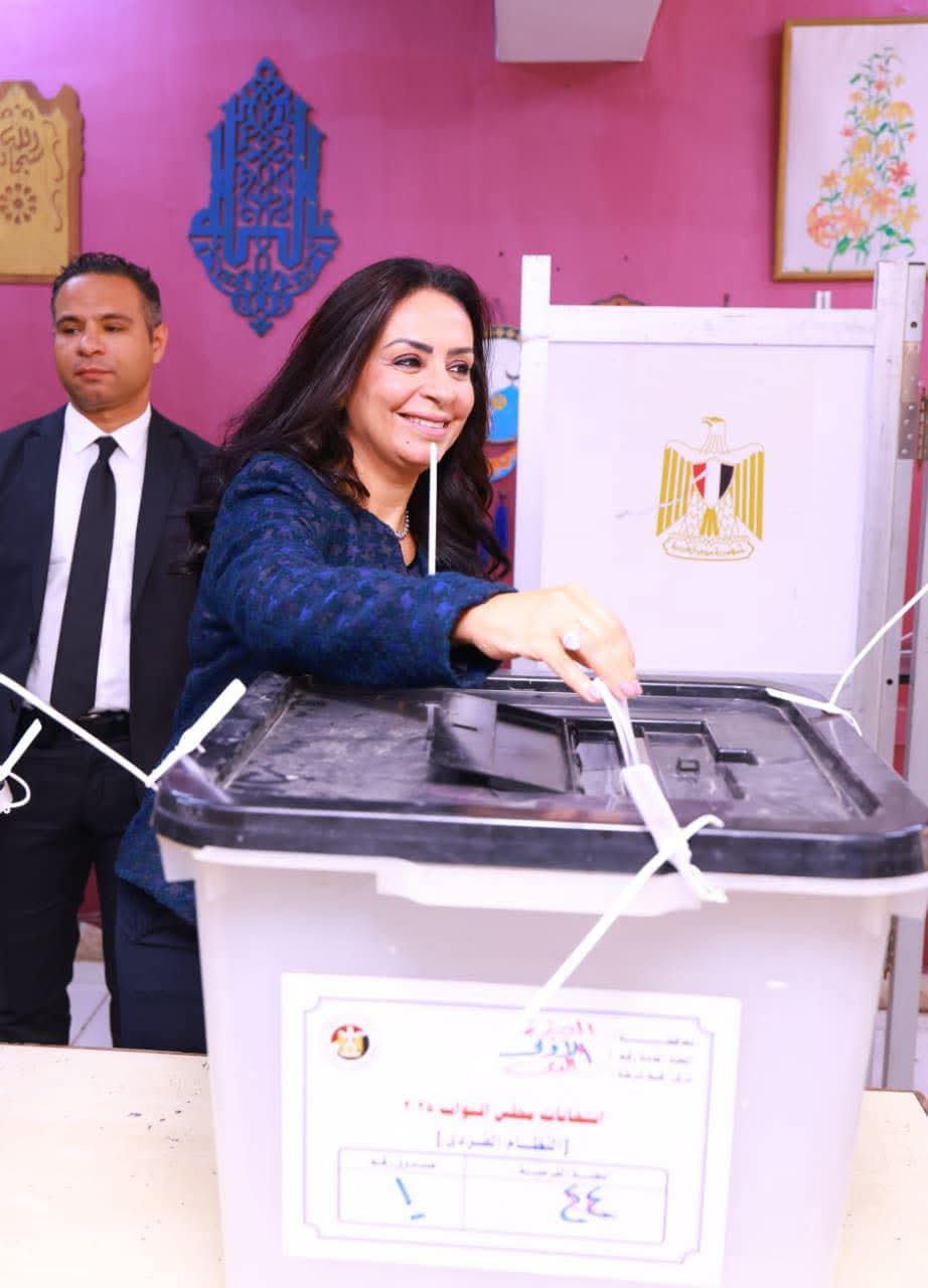 وزراء ومسؤولون يدلون بأصواتهم في انتخابات النواب 2025