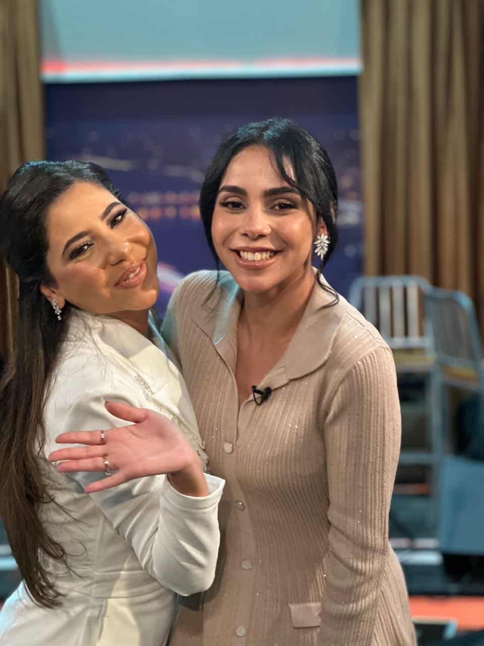 حنين الشاطر تكشف عن أعمالها الجديدة بـورقة بيضا مع يمنى بدراوي